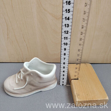 Porcelán