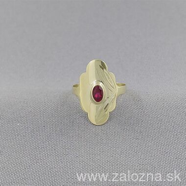 Dámsky prsteň