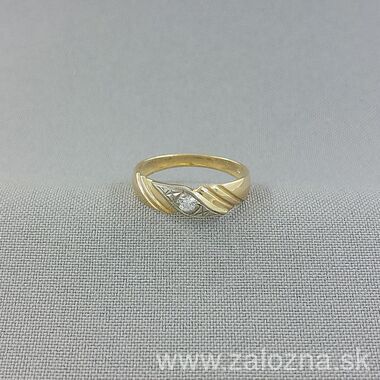 Dámsky prsteň