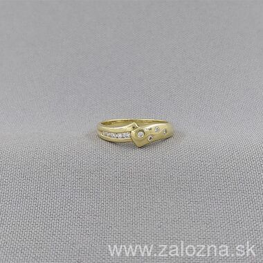 Dámsky prsteň