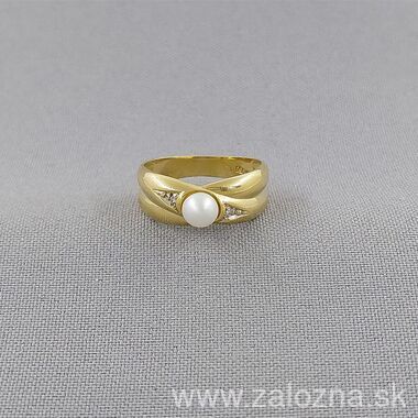 Dámsky prsteň