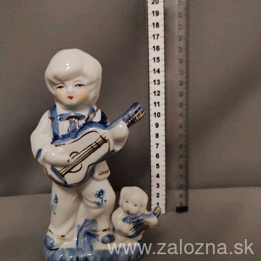 Porcelán