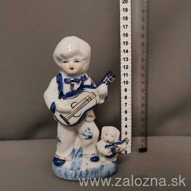 Porcelán